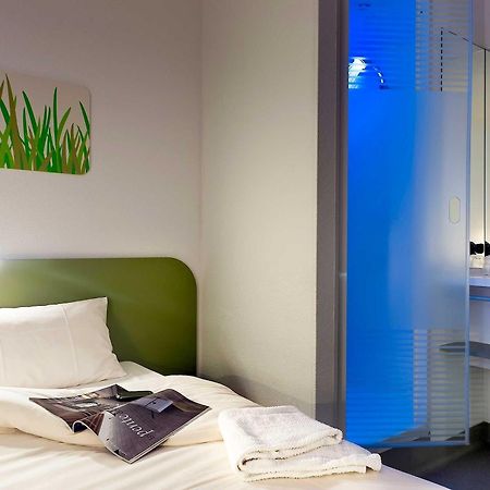 Ibis Budget Antwerpen Port Bagian luar foto