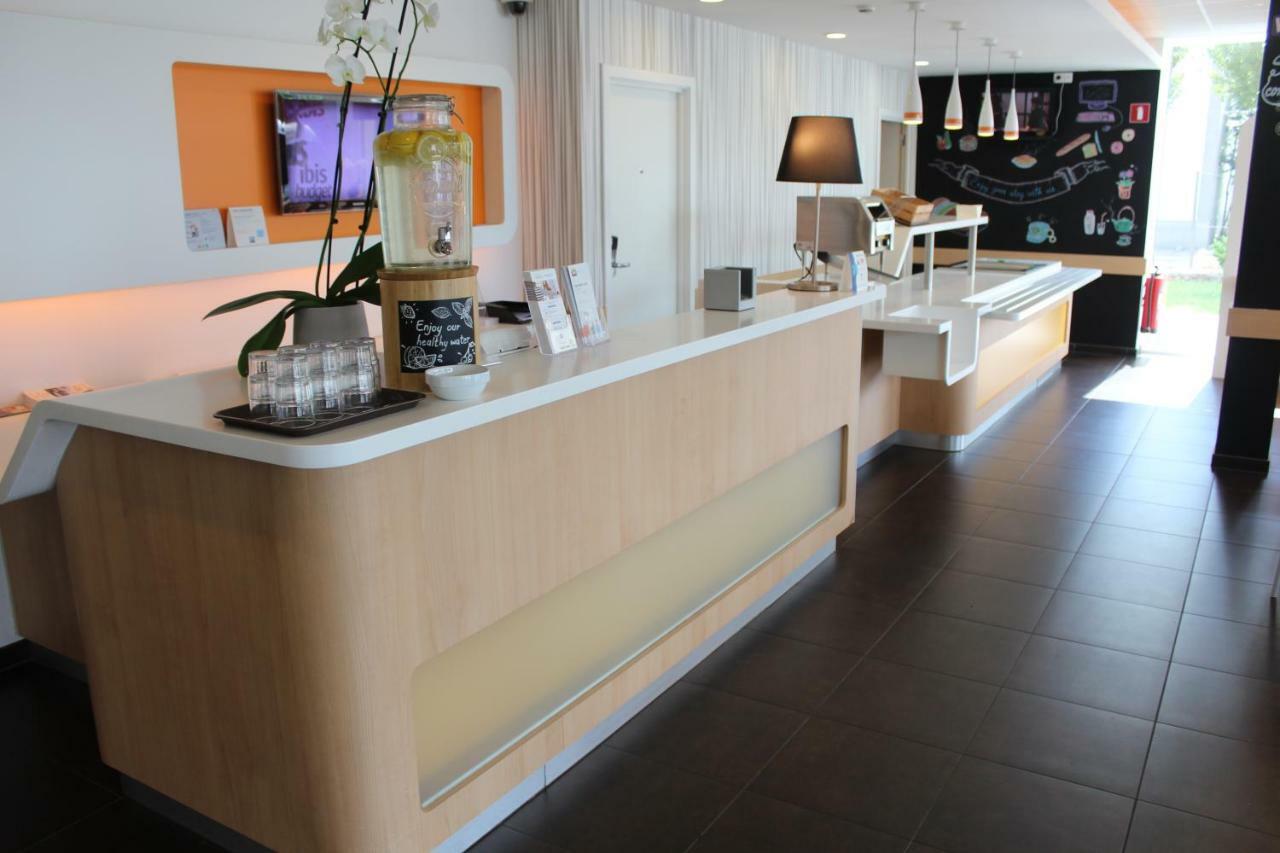 Ibis Budget Antwerpen Port Bagian luar foto